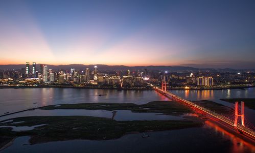 大道如虹 踏歌而行 南昌打通交通 大動脈 構(gòu)筑發(fā)展大格局鳳凰網(wǎng)江西 鳳凰網(wǎng)